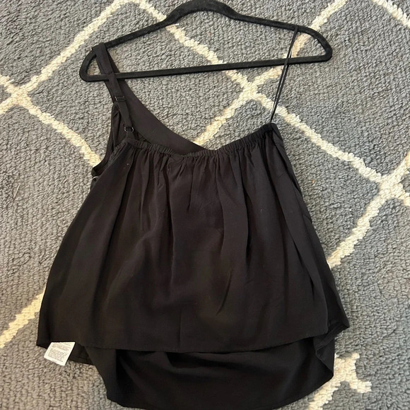 Old Navy One Shoulder Tank NWT - Picture 2 of 5